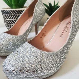 De Blossom Collection Silver Rhinestone Heels 10